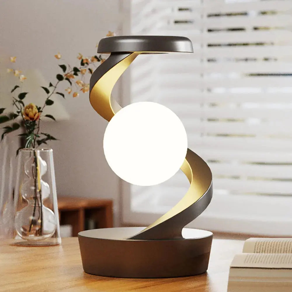 Rotating moon desk lamp - InflSelection